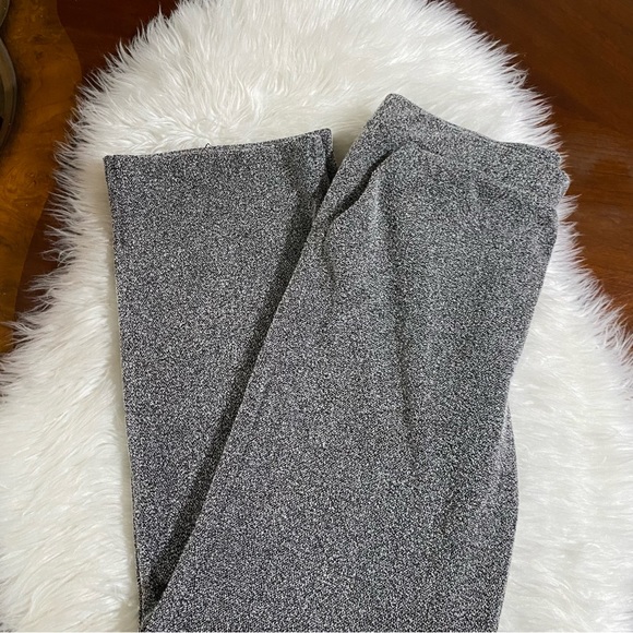 Size Medium Gray Wide Leg Trousers - Picture 2 of 5